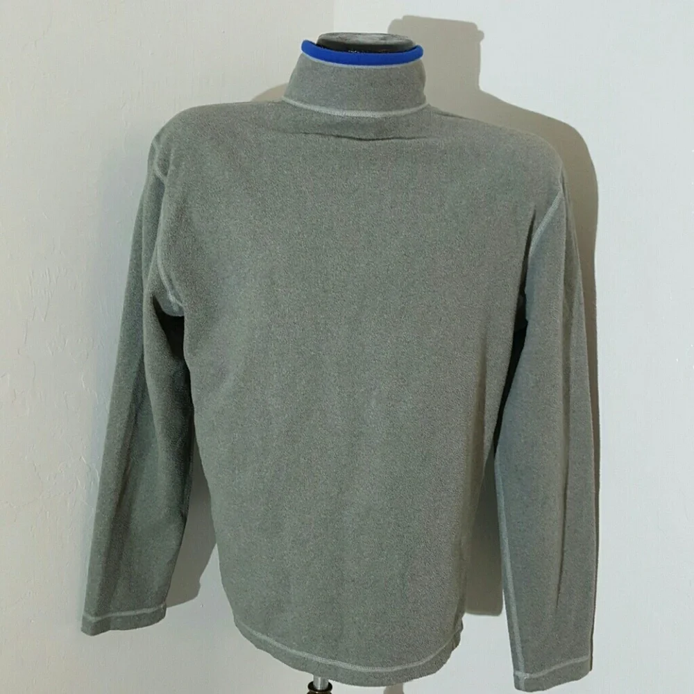The North face polyester 1/2 zipper gray embroidered logo sweatshirt men size S
